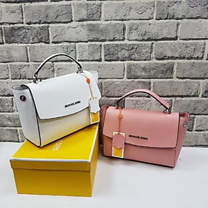 Женская белая  сумка MICHAEL KORS AVA  из натуральной кожи