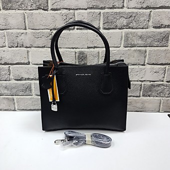 Женская чёрная сумка MICHAEL KORS Mercer Large Leather Tote из натуральной кожи