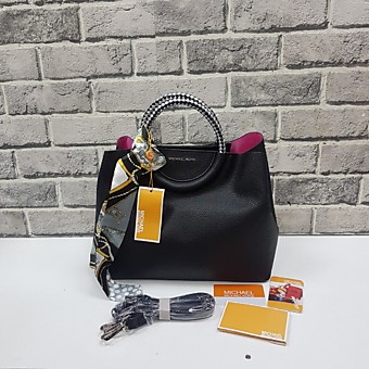 Женская чёрная сумка MICHAEL KORS